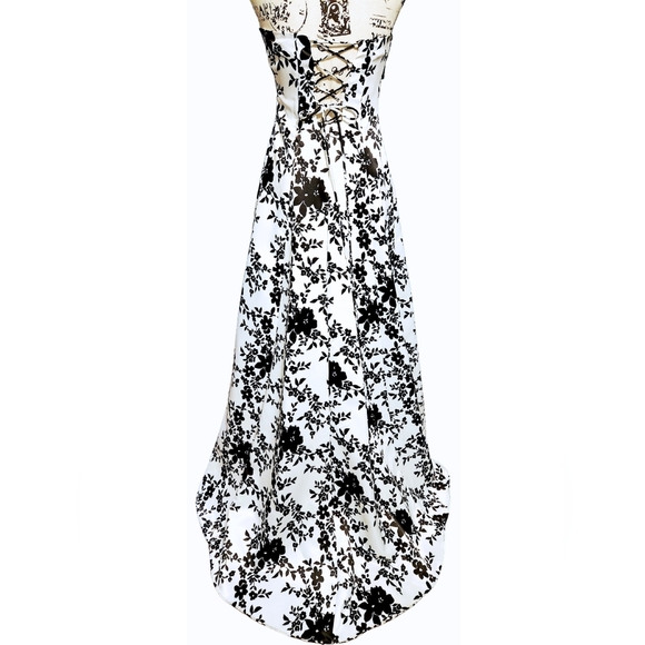 Blondie Nites Black and White Strapless Dress - Picture 6 of 11